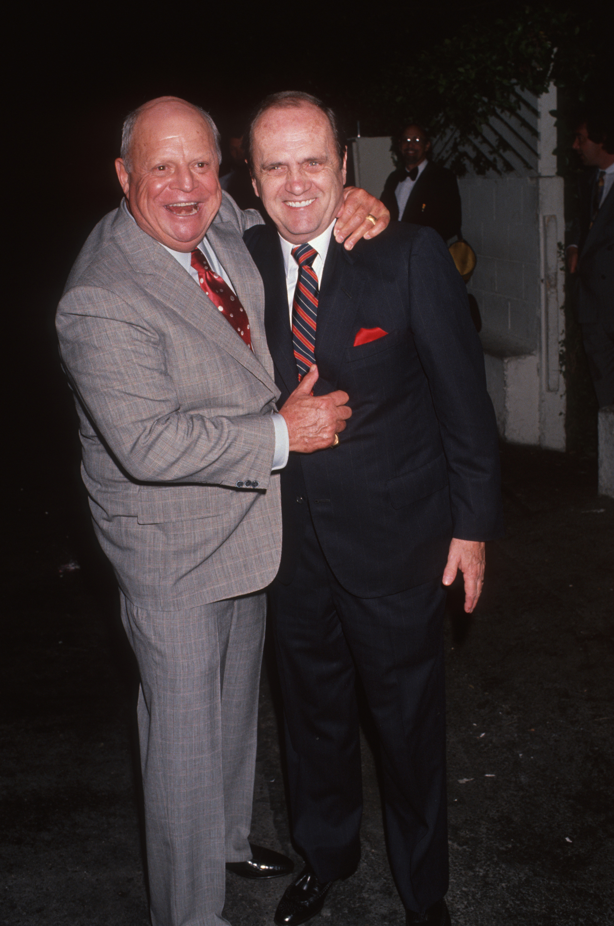 Don Rickles and Bob Newhart at Marvin Davis's birthday party at Spago's Restaurant in West Hollywood, California, in 1991. | Source: Getty Images