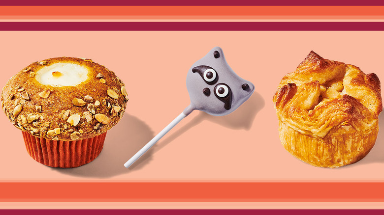 Starbucks fall menu raccoon cake pop, muffin, croissant